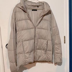 Light weight puffy jacket -UNIQLO